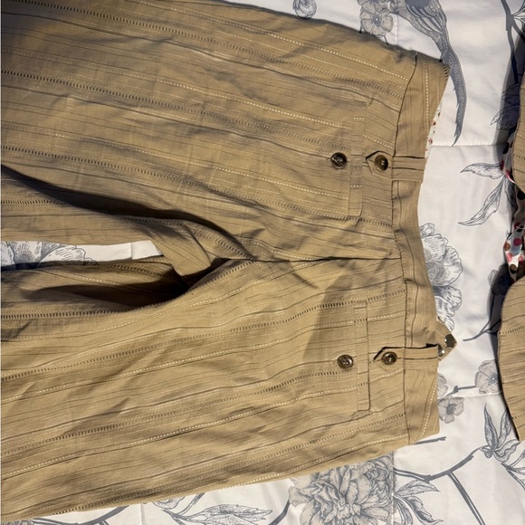 XOXO Tan Striped Capri Pantsuit - Picture 5 of 16